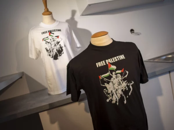T-shirt "Résistance des Jeunes"